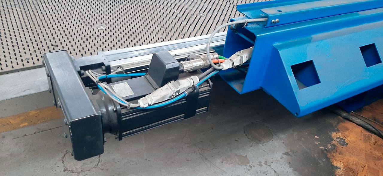 Used Boschert Tri 1250 Rotation -  Turret punching machine - 2018