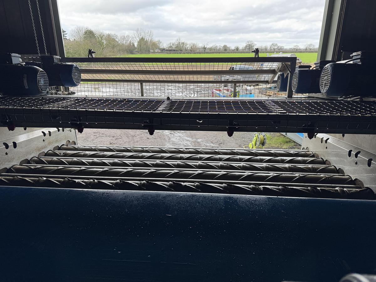 Used Scotts  Evolution separator