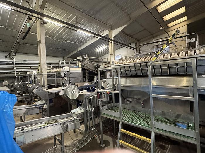 Used Private treaty sale of carrot, parsnip and sweet potato factory