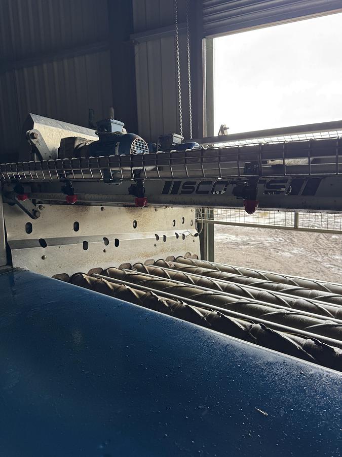 Used Scotts  Evolution separator