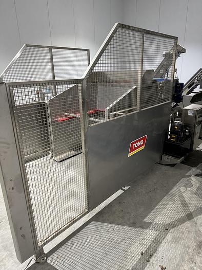 Used Sale of vegetable packing facility, due to cessation of W Clappison LTD processing vegetables