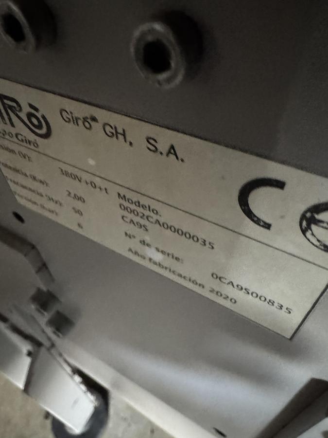 Used 2020 Giro CA9's