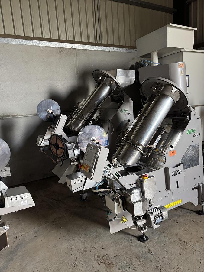 Used 2020 Giro CA9's