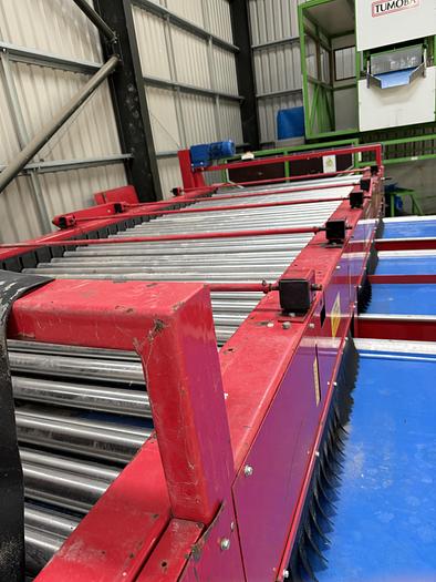 Used Sale of vegetable packing facility, due to cessation of W Clappison LTD processing vegetables