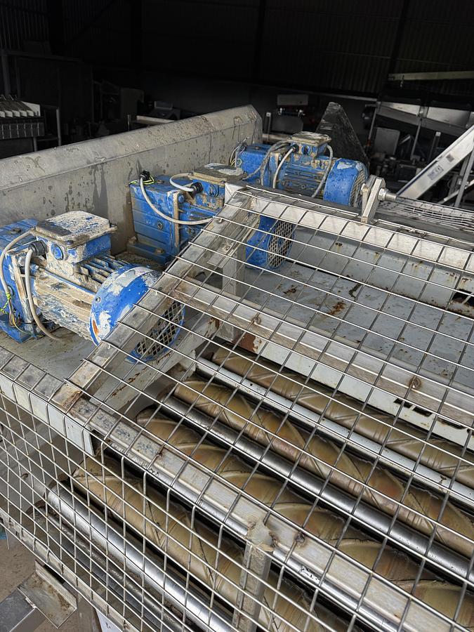 Used Scotts  Evolution separator