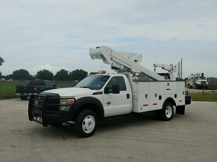 Used Versilift VST-40I 45ft Articulating & Telescopic MH Bucket Boom on 2013 Ford F550