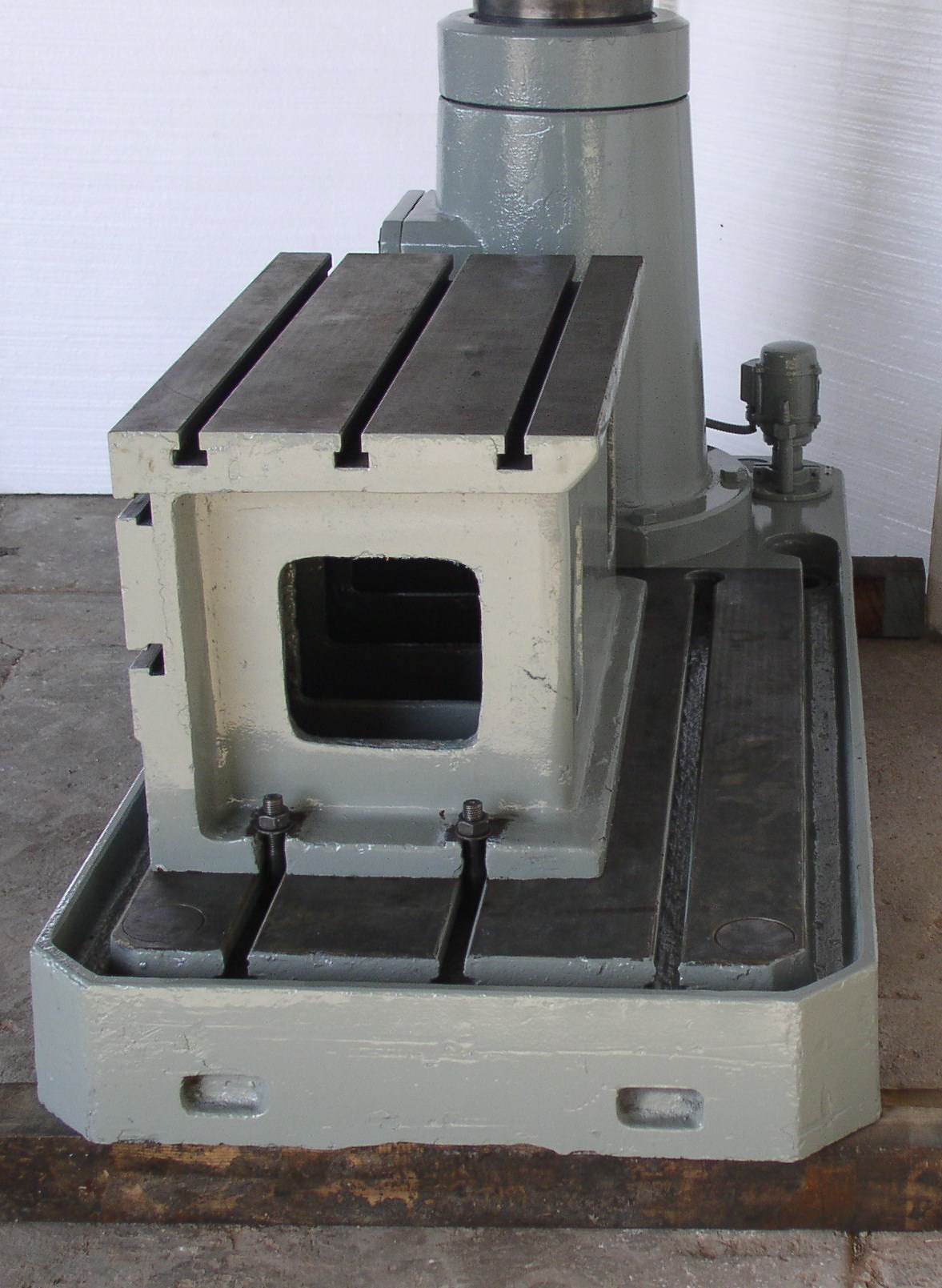 Used 3' x 9" JET Model JRD-939 Radial Arm Drill; T-Slotted Table; Mfg. 1985 - LIKE NEW