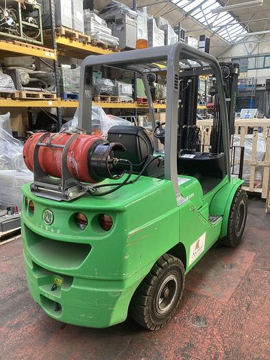 Used CESAB LPG forklift M335 M335