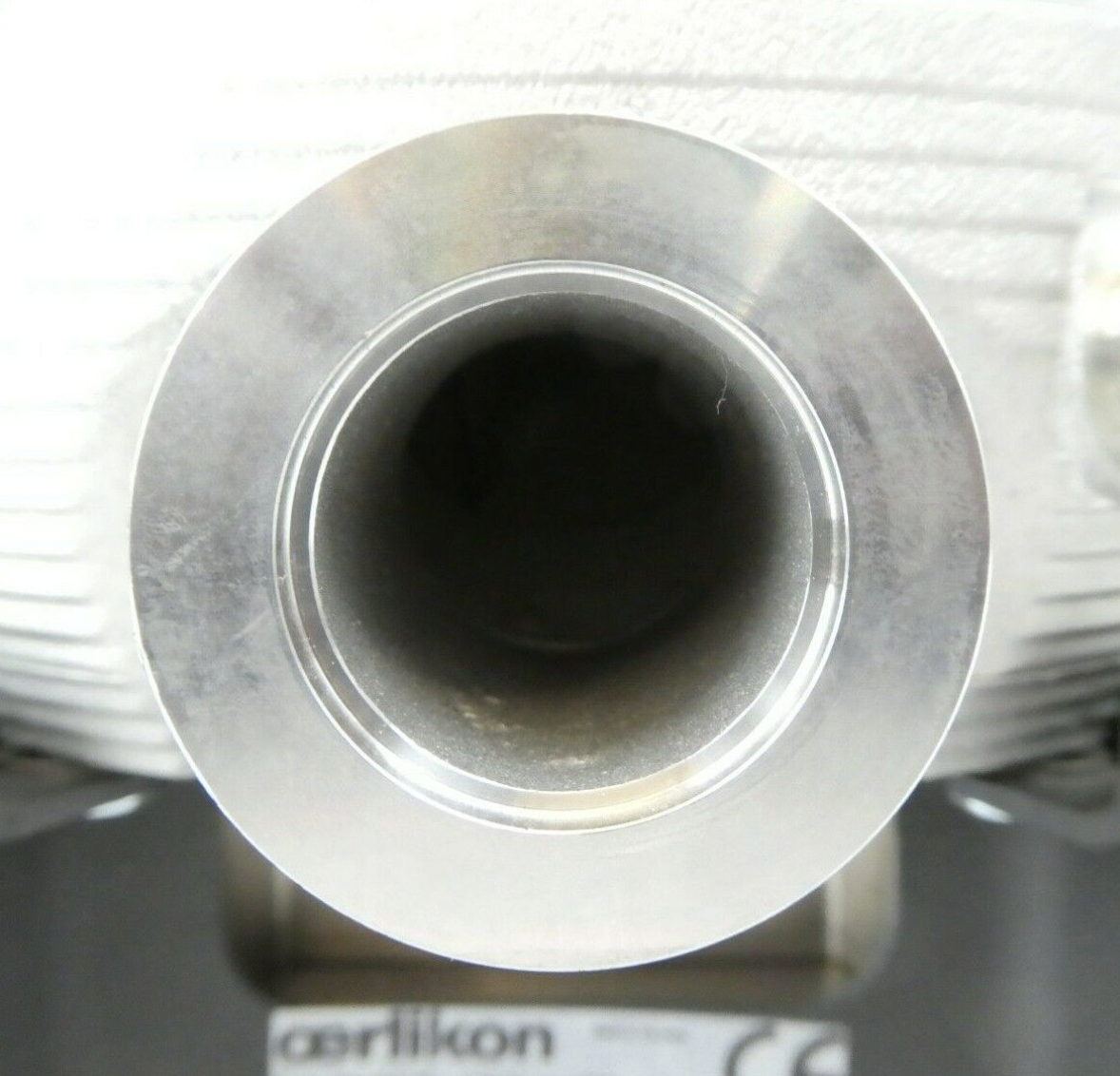 Used Leybold TURBOVAC T 350i 800136V0006 Turbomolecular Pump Turbo 300 Axial Working