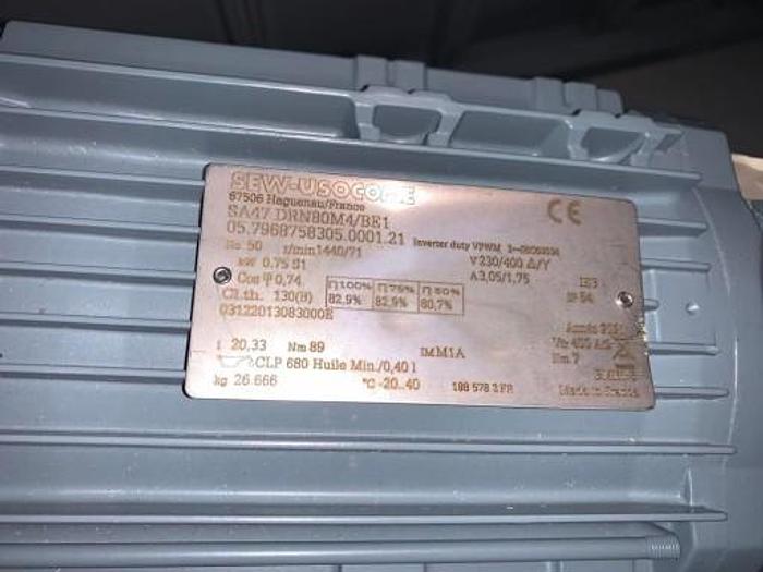 GEARMOTOR SEW EURODRIVE SA47 DRN80M4/BE1