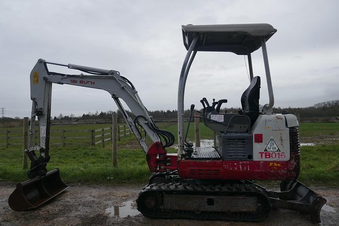 Used 2012 TAKEUCHI TB016
