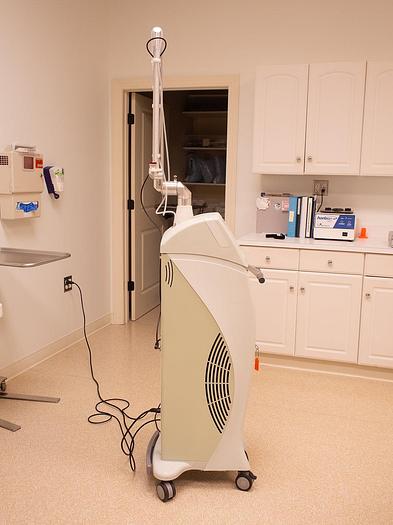 Used ALma Pixel Co2 70 W w/ Ipixel