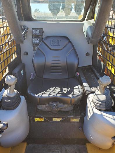 Used 2012 CAT 259B3