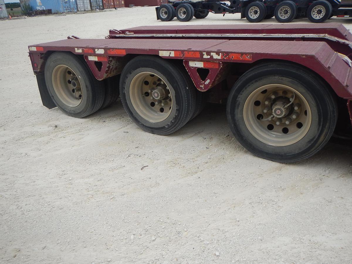 Used 2014 Trail King TK110HDG-533