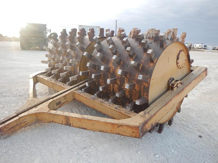 Used 1990 Unknown 12' sheepsfoot