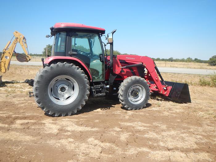 2018 Mahindra 8090PST