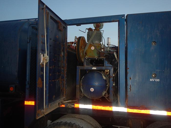 Used 2001 Peterbilt 379