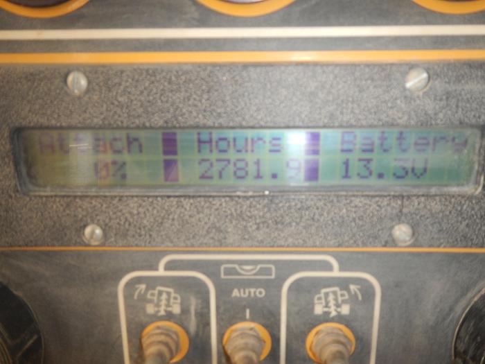 Used 2007 VERMEER T755 Commander 2