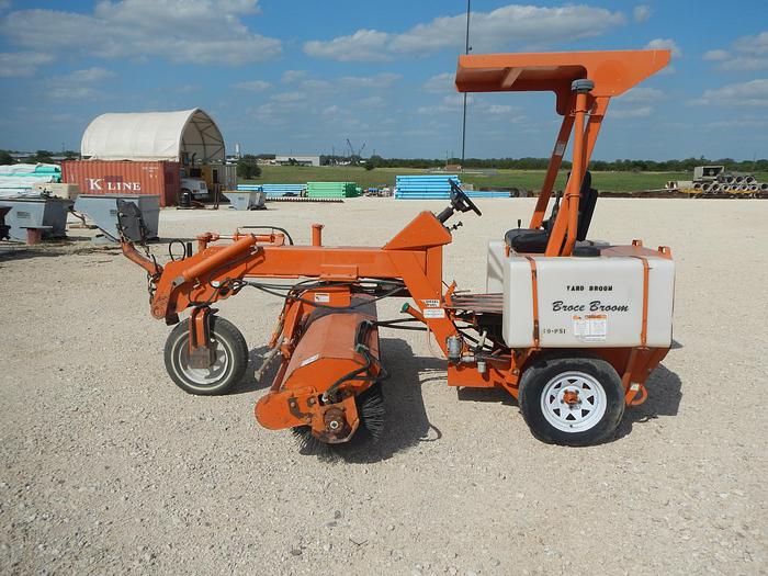 Used 2014 Broce Broom BB250B
