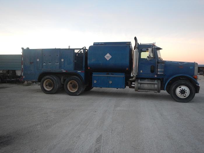 Used 2001 Peterbilt 379