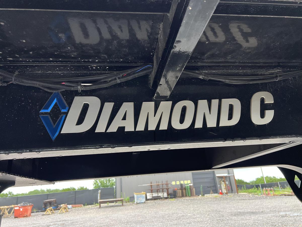 Used 2025 Diamond C SDX312