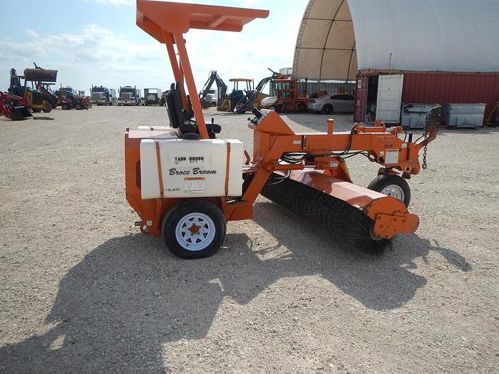 Used 2014 Broce Broom BB250B