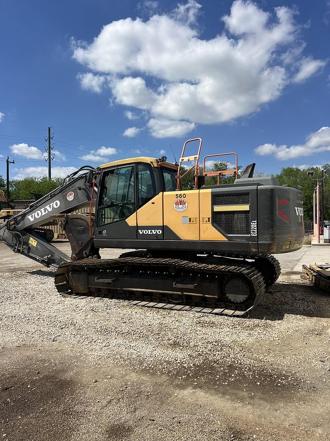 Used 2018 Volvo EC220EL