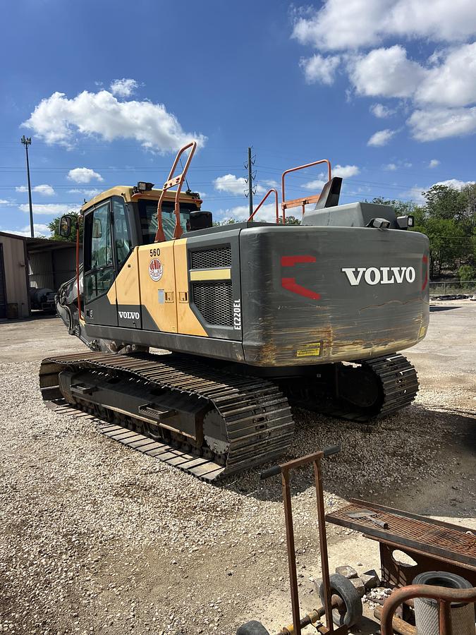 Used 2018 Volvo EC220EL