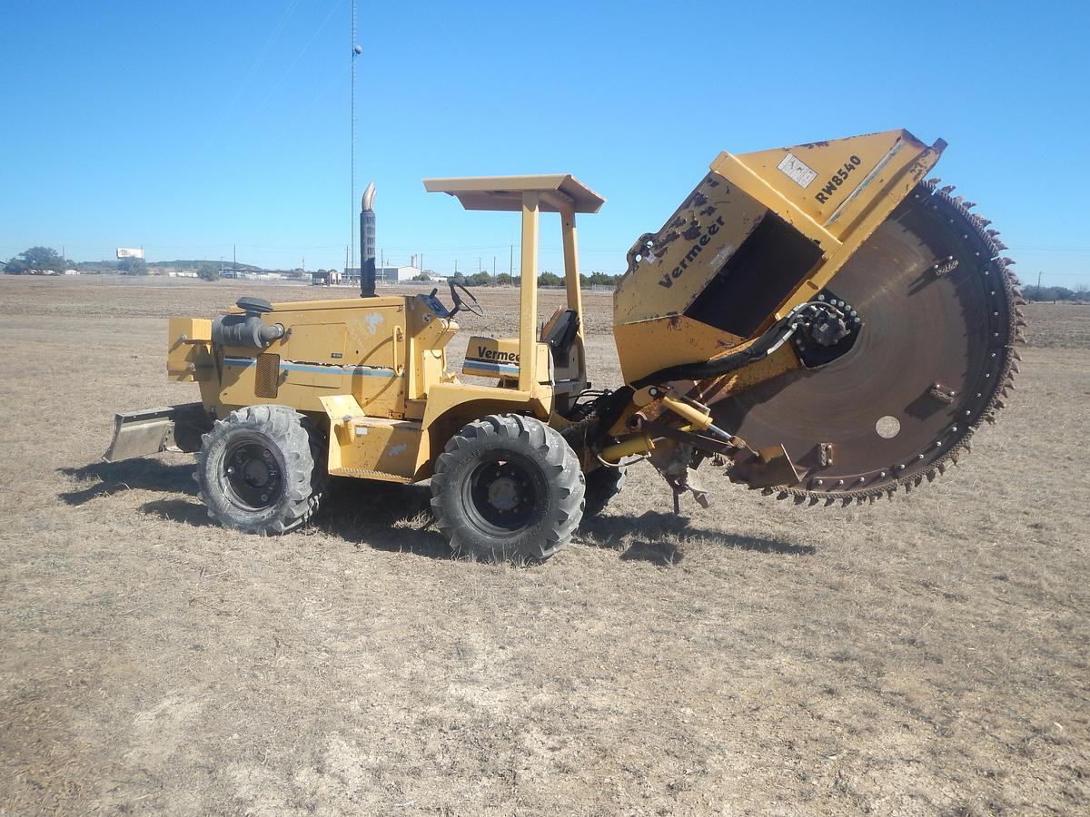 Used 2001 VERMEER V120