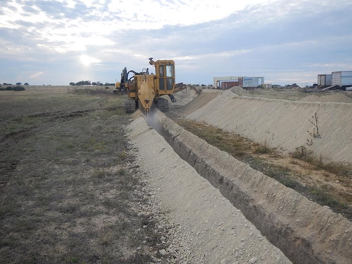 Used 2006 VERMEER T755 Commander 2