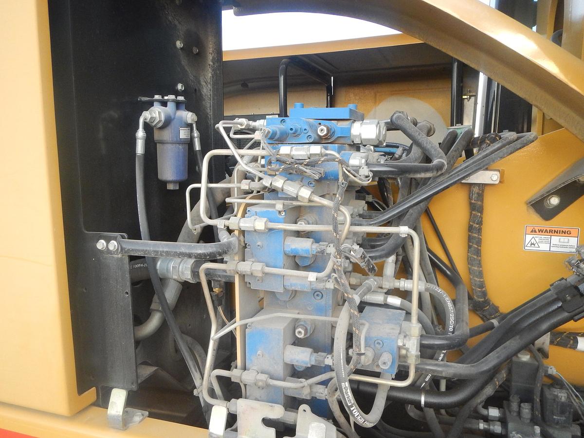 Used 2011 Gradall XL3100IV