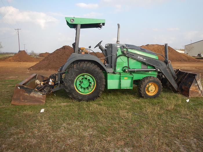 Used 2016 DEERE 210L EP