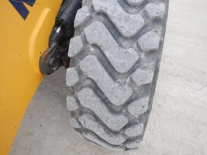 Used Komatsu WA-320-8