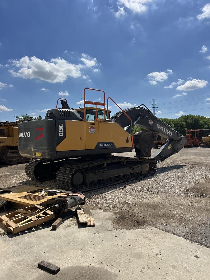 Used 2018 Volvo EC220EL