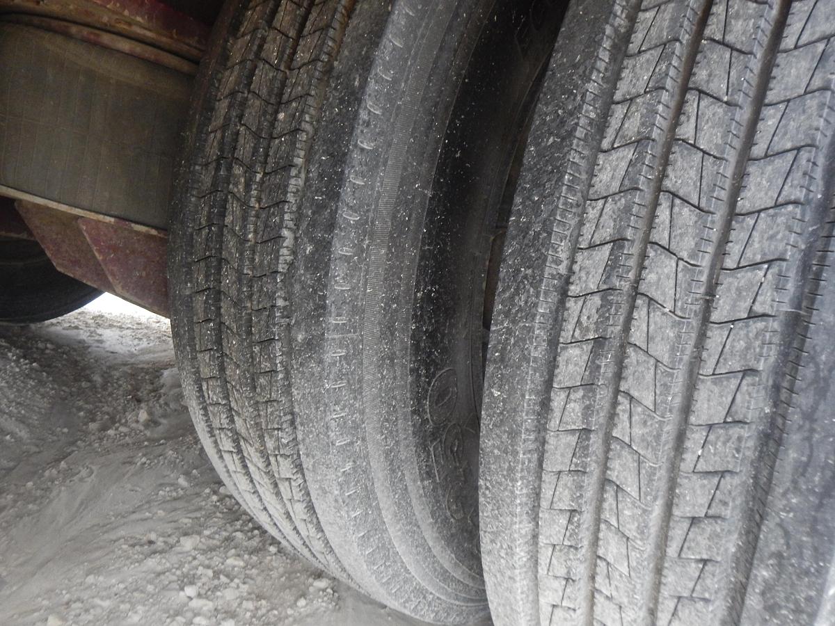 Used 2014 Trail King TK110HDG-533