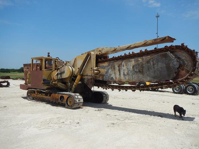 Used 1983 TRENCOR 1400L