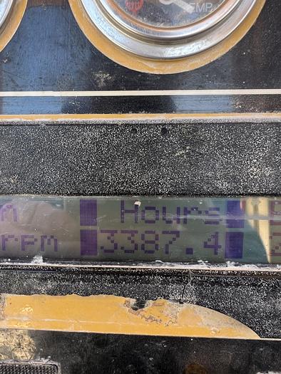 Used 1998 VERMEER T955 Commander