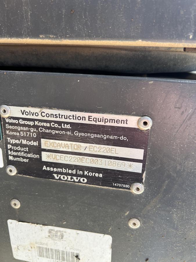 Used 2018 Volvo EC220EL