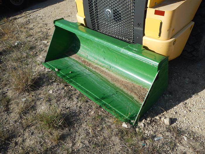 Used 2015 DEERE 5075E