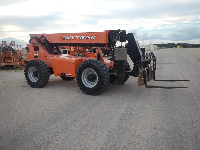 Used 2015 Sky Trak 10054