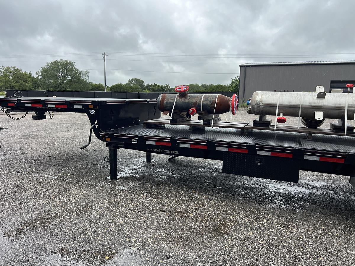 Used 2025 Diamond C SDX312