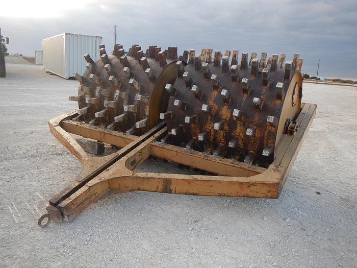 Used 1990 Unknown 12' sheepsfoot