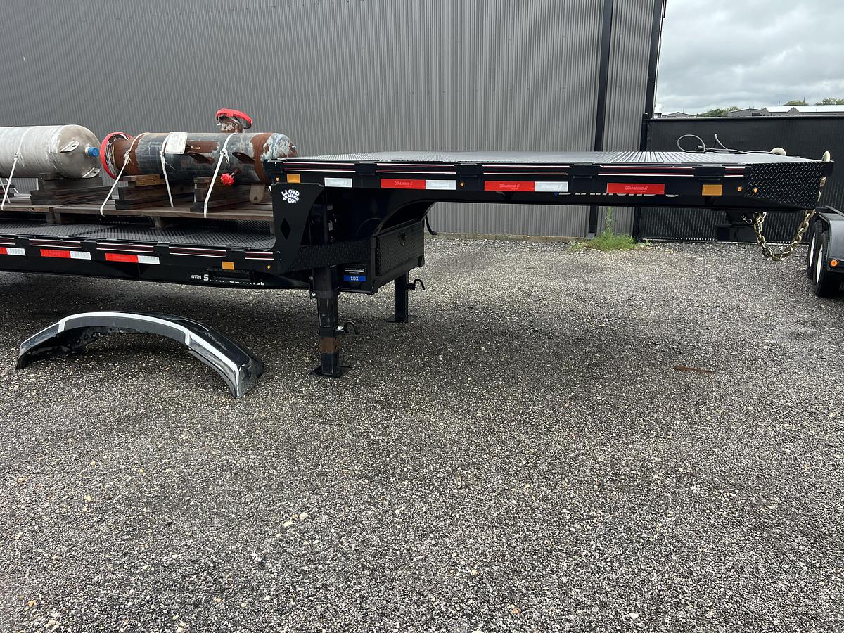 Used 2025 Diamond C SDX312