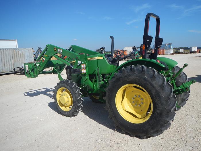 Used 2015 DEERE 5075E