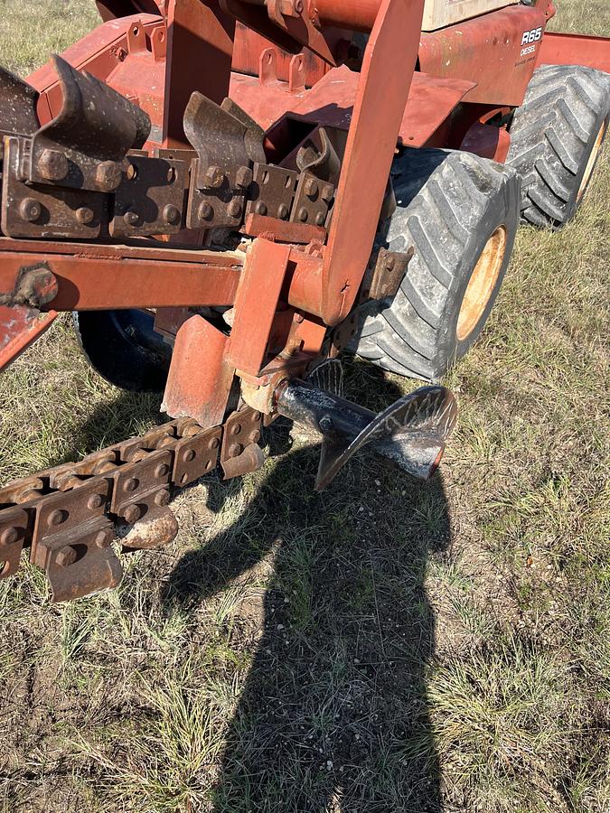 Used 1977 Ditch Witch R65DD