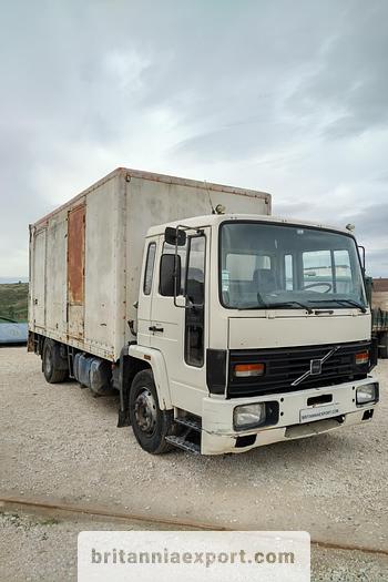Used 1986 VOLVO FL613 13 ton box lorry.