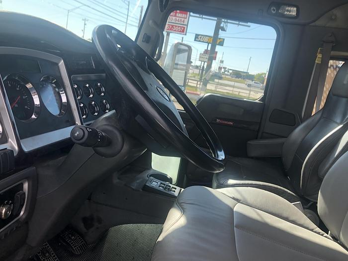 Used 2010 Kenworth T800