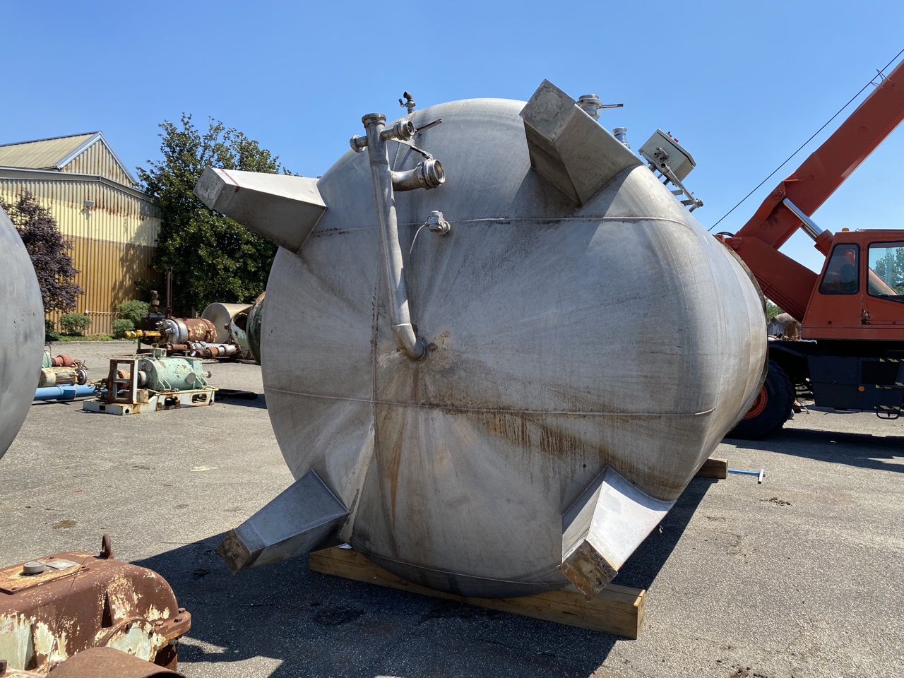 Usato Serbatoio con agitatore, da 37000 Litri