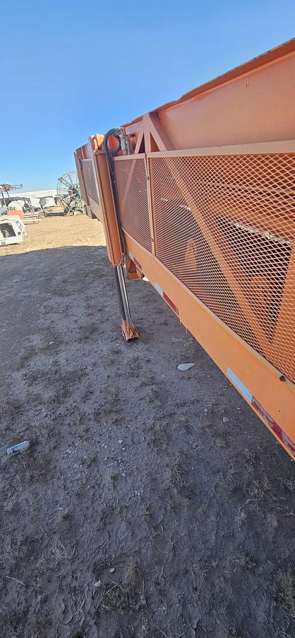 Used Cummins Dual Belt Sand Conveyor Low Hours