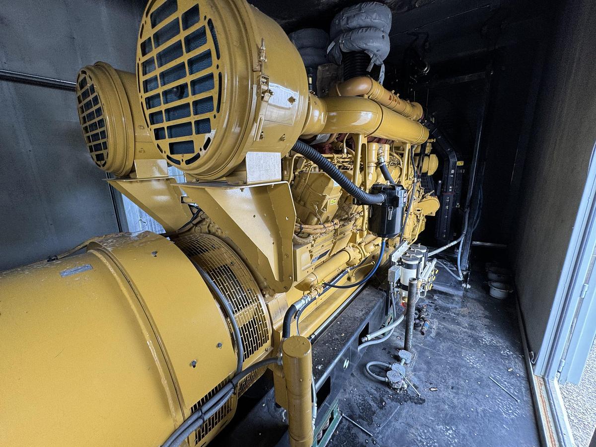 Used 2007 Caterpillar 3516C